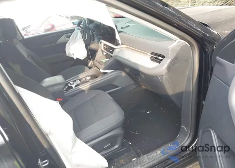 2025 Ford Explorer Active z USA, uszkodzony, nr VIN 1FMUK8DHXSGA21017